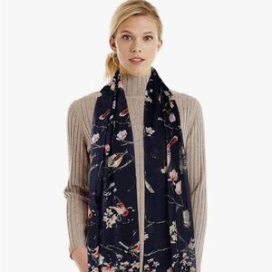 Gerinly Women’s Vivid Color Florals and Birds Navy Scarf NWOT